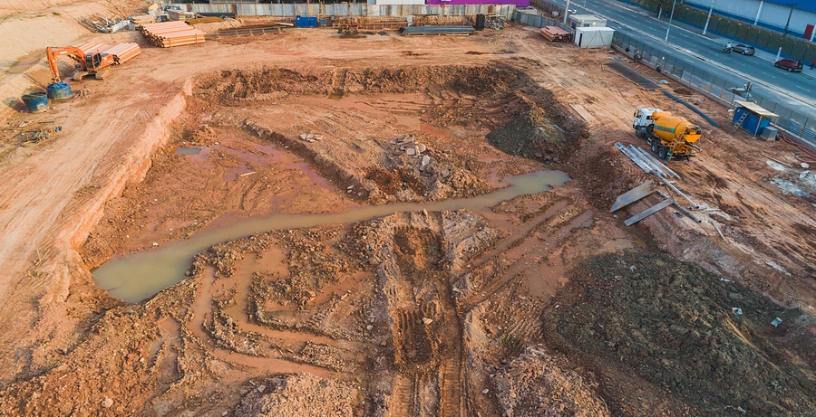 Prefeitura de Barueri dá início a obras do piscinão do córrego Laranja Azeda, no Jardim Silveira 