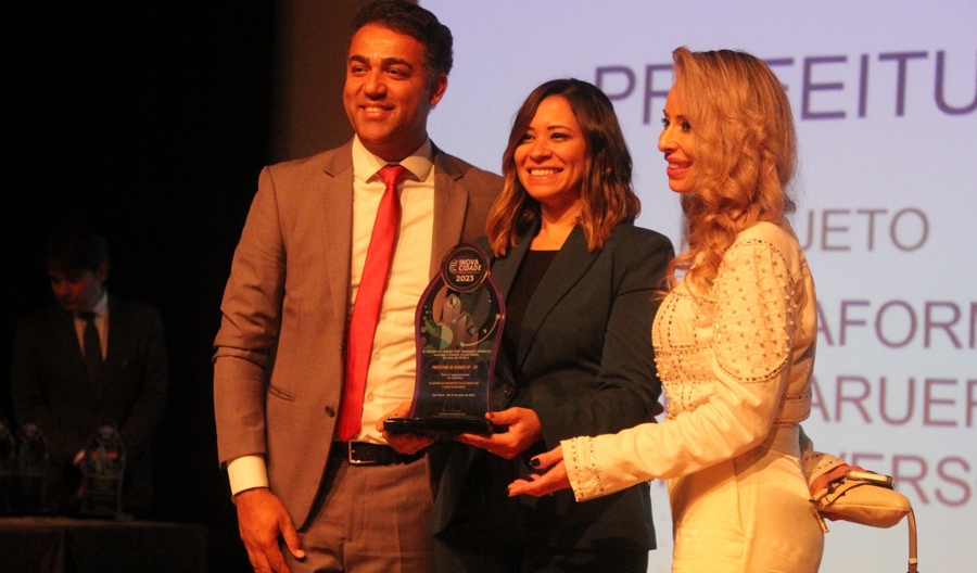 Barueri conquista o Prêmio InovaCidade de 2023 pela “Plataforma de Treinamento EAD”