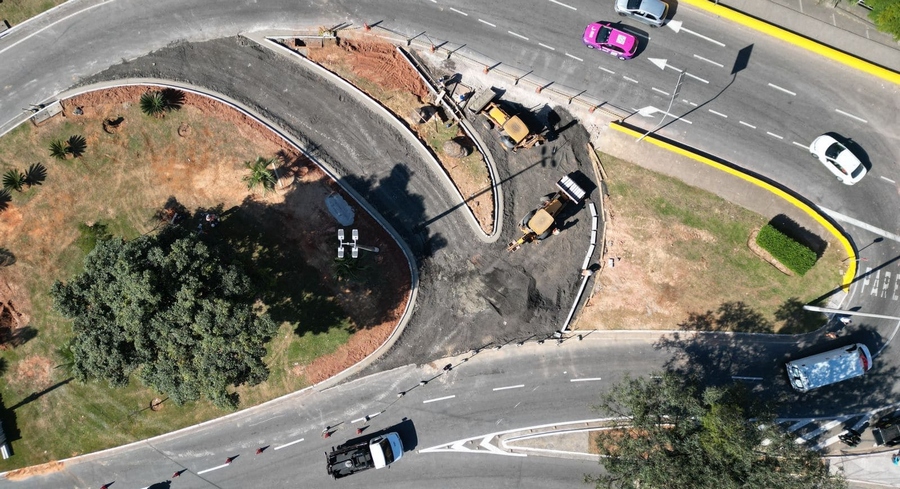 Obras do Centrode Barueri e da Castello Branco geram desvios de trânsito  