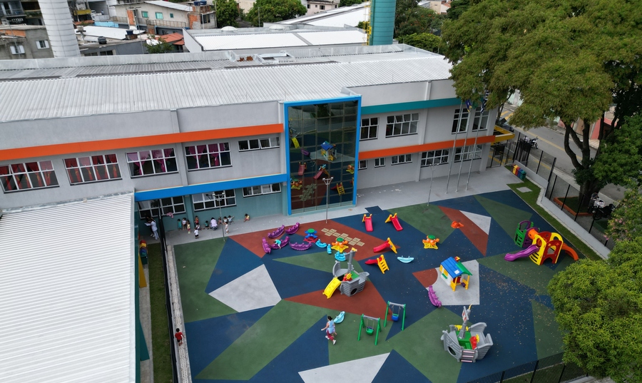 Prefeitura de Barueri entrega escola e campo de futebol neste fim de semana