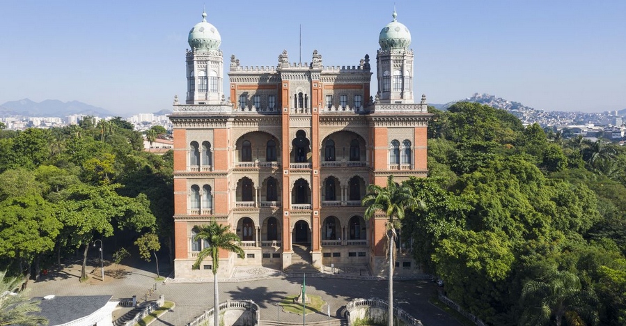 Fiocruz produzirá vacinas 100% nacionais contra covid-19