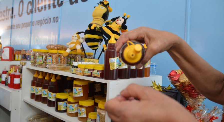 Quase 4 milhões de novos negócios foram abertos em 2021