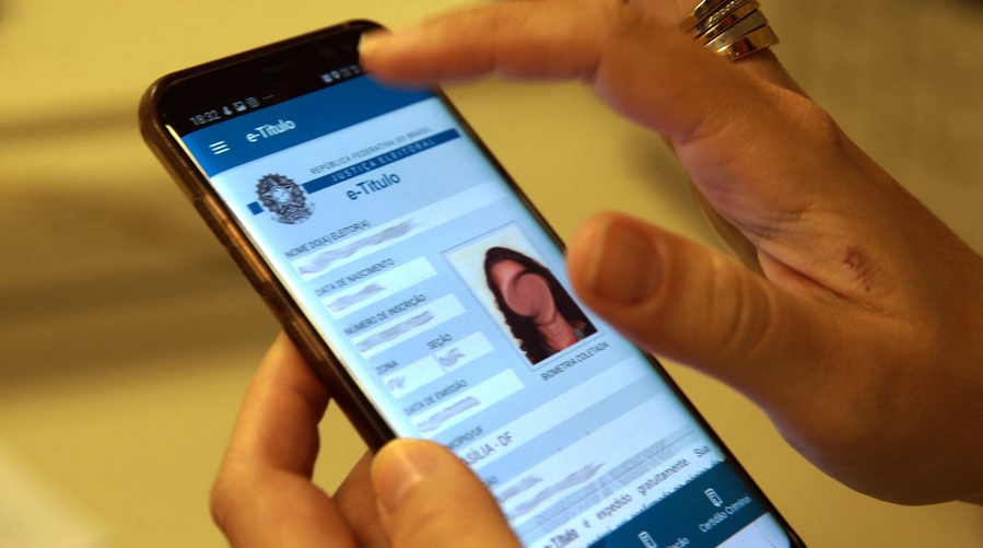 Eleitor tem até hoje para emitir, transferir e regularizar título