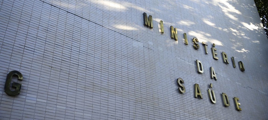 Governo quer adiantar recrutamento de médicos para distritos indígenas