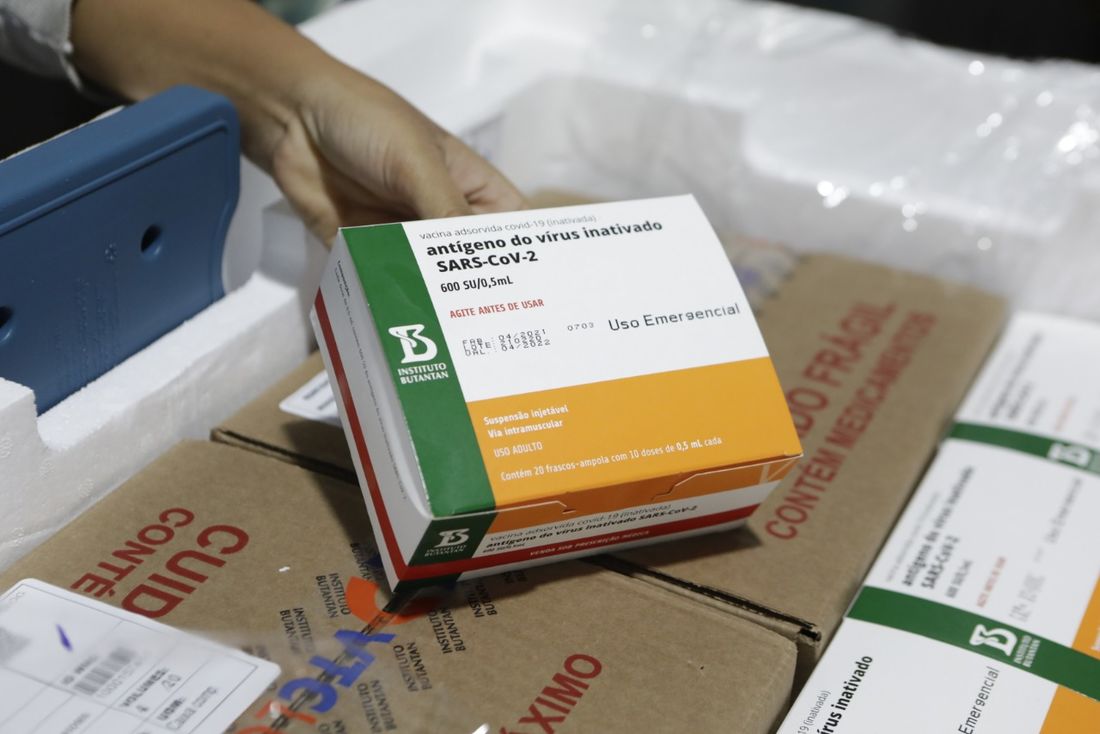 Butantan vai acelerar produção de mais 10 milhões de doses