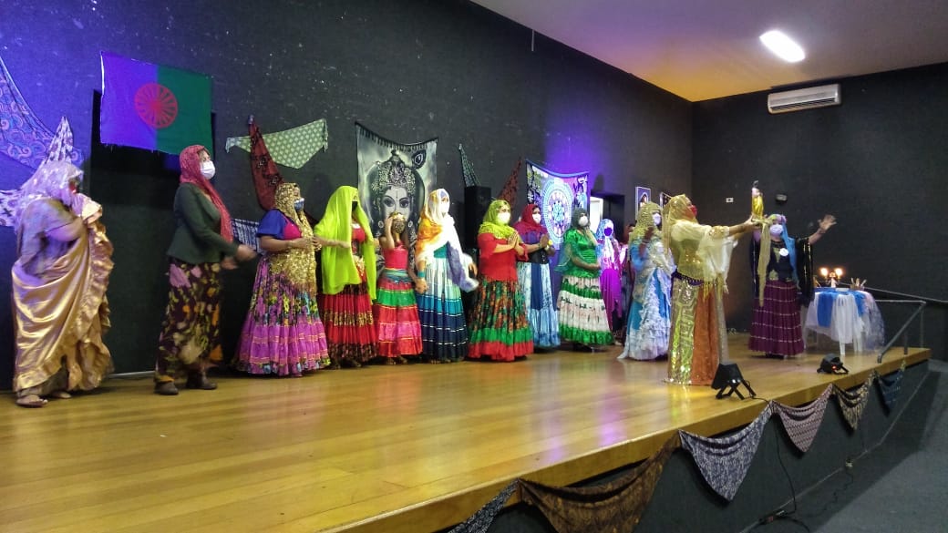 Povo cigano celebra seu dia