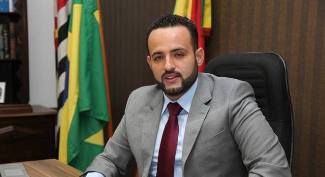 Prefeito Ney Santos é contra a obrigatoriedade de criação da taxa do lixo