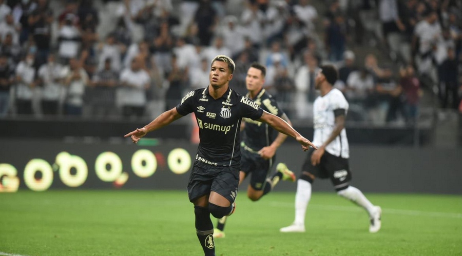 No ritmo de Marcos Leonardo, Santos supera o Corinthians no Paulista