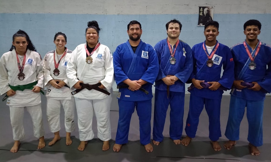 Judô Jandira classifica oito atletas para o Campeonato Paulista - fase final