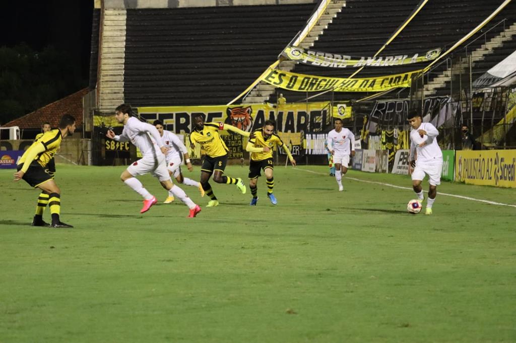 Oeste Barueri empata com São Bernardo na semifinal do Paulistão A2