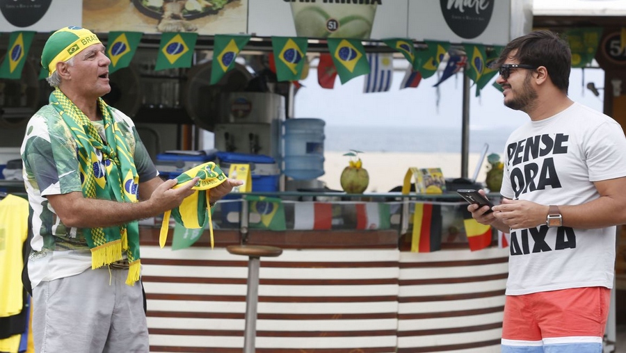 Advogado trabalhista explica direito a folgas em dias de jogos da Copa