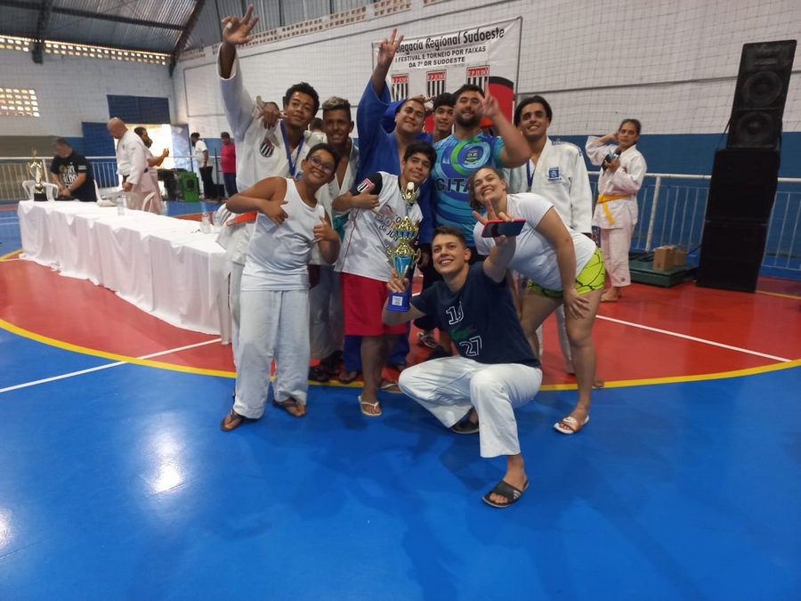 Jandira é palco do I Festival e Torneio por Faixas de Judô da 7ª DR Sudoeste