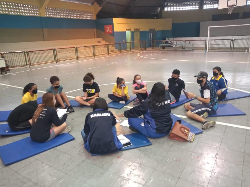 Esporte Forte promove atividades sociais com atletas de diversas modalidades