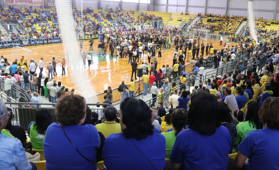 Prefeitura de Barueri inaugura Complexo Esportivo ao lado da população e de ícones do esporte