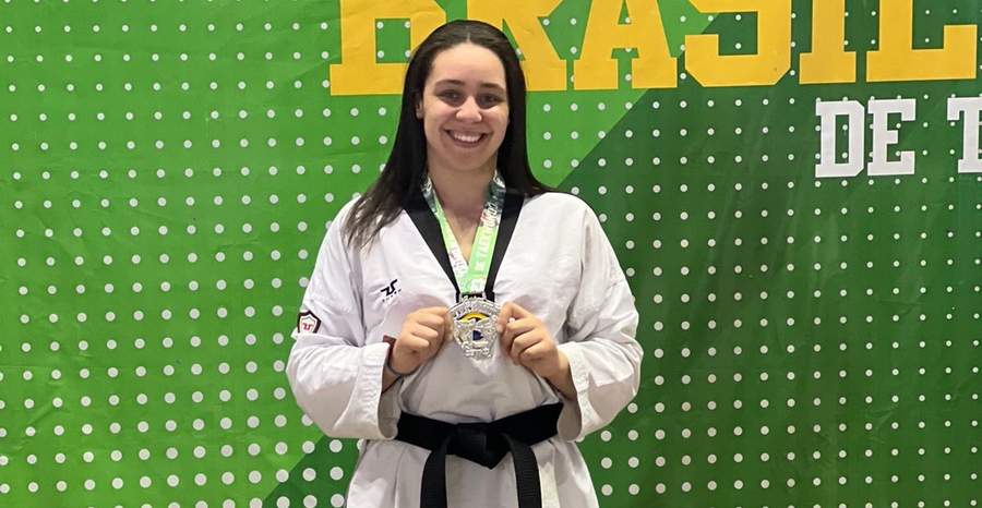 Professora da Secretaria de Esportes é vice-campeã brasileira de taekwondo 
