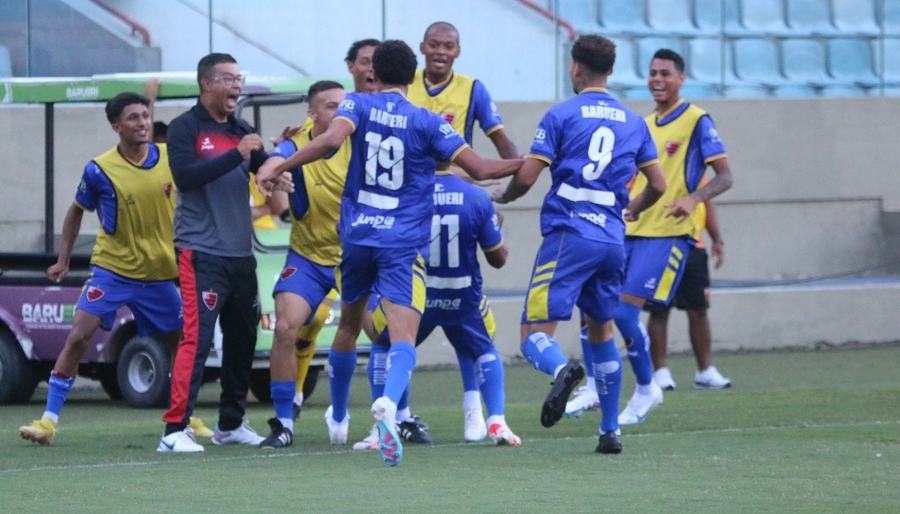 Copinha 2024: Oeste e Palmeiras duelam na Arena Barueri pelo primeiro lugar do grupo 24 