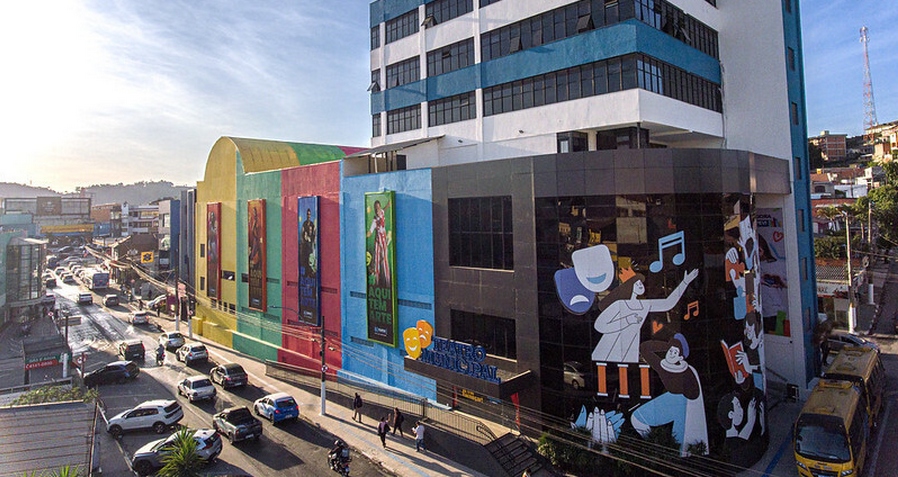 Teatro Municipal de Itapevi realiza mais de 90 eventos desde a sua inauguração e recebe público de cerca de 17,8 mil pessoas 