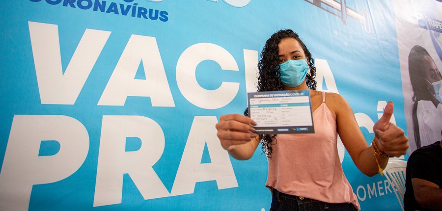 Itapevi anuncia calendário de vacinação para jovens de 18 e 19 anos