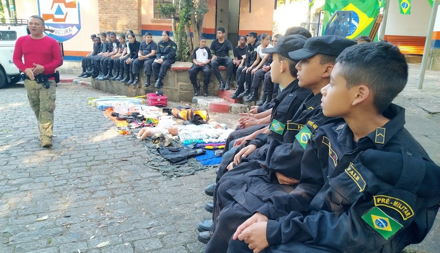 FALB faz treinamento pré hospitalar e acampamento no Portal Ecológico de Jandira 