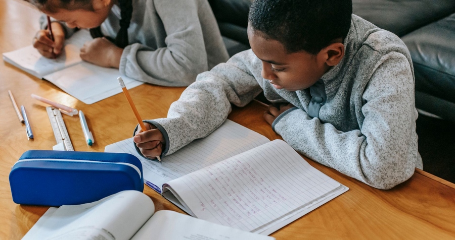 Educação de Jandira lança Projeto “Alfabetização em Tempo”