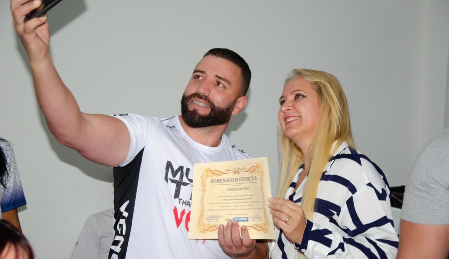 CRJ de Jandira viabiliza homenagem esportiva para mais de 30 atletas