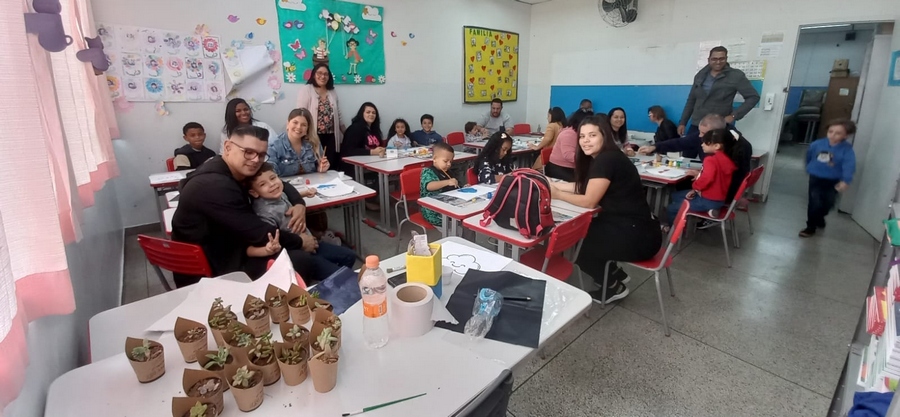Escola de Jandira proporciona ações de fortalecimento dos laços familiares