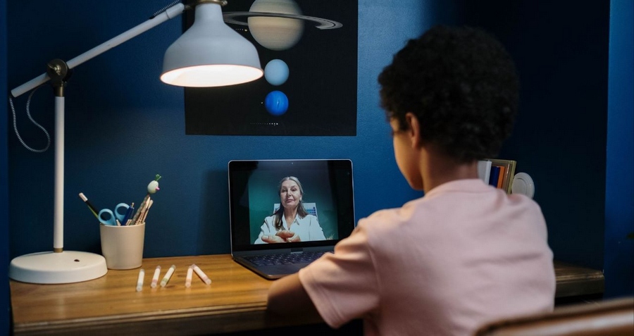 Após implementação, Educação de Jandira realiza atribuição de aulas on-line