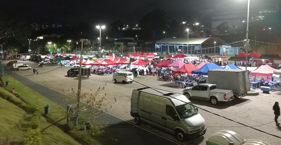 Feira Noturna de Jandira é oficialmente inaugurada e acontece toda sexta-feira