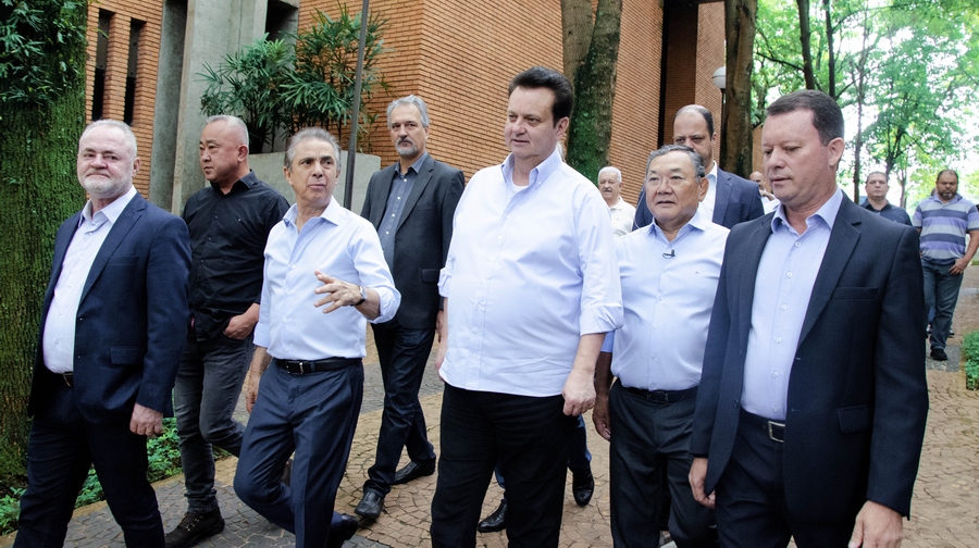 Doutor Sato se reúne com os prefeitos do CIOESTE em busca de melhorias para o município de Jandira