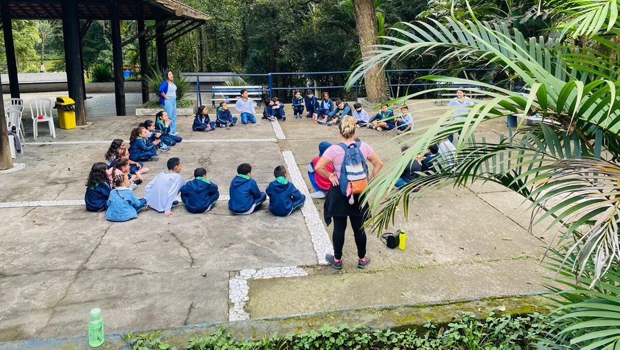 Alunos da rede municipal de ensino de Jandira têm passeio pedagógico e ambiental ao Portal Ecológico