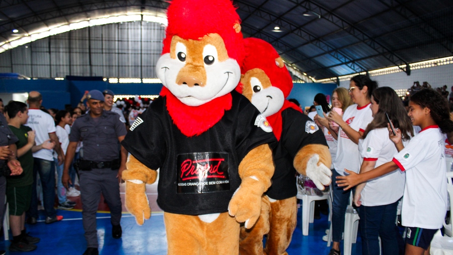 Em luta contra as drogas e a violência, PROERD forma mais de 700 alunos da rede municipal de Jandira