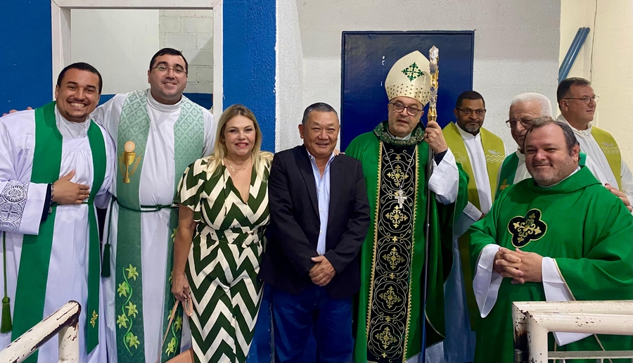 Com a presença do Dr. Sato e Dra. Denilda, Jandira sedia missa de início dos trabalhos pastorais na região