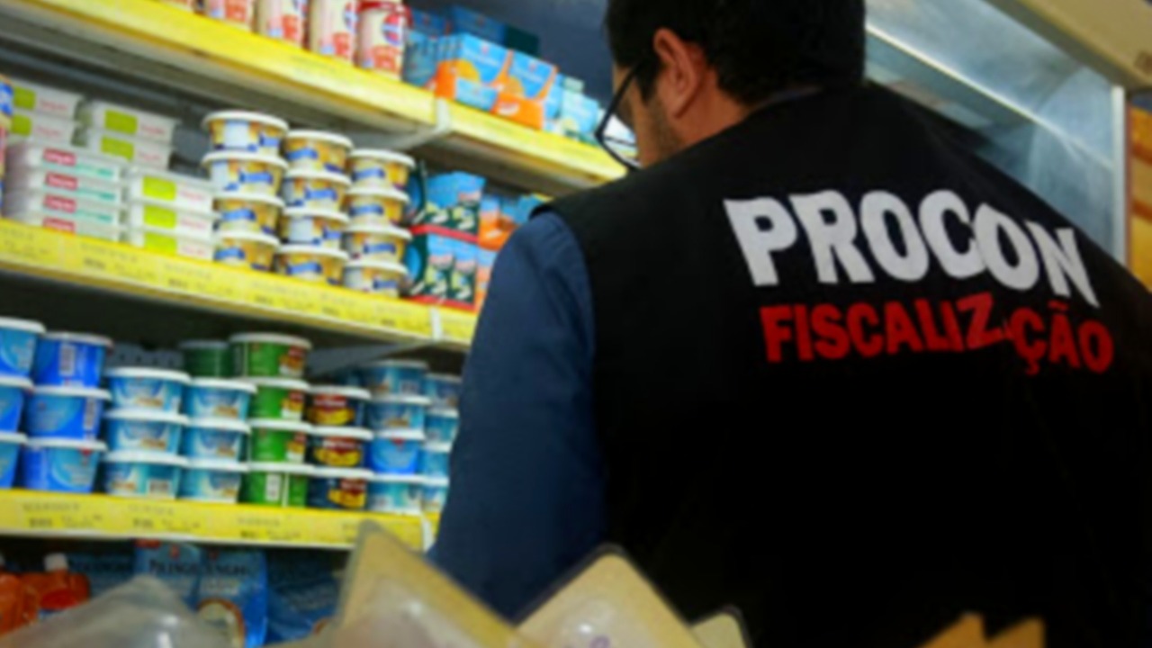 Procon de Jandira apresenta balanço do primeiro semestre e anuncia retorno das audiências de conciliação