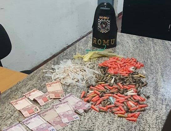 GCM de Jandira prende homem por tráfico de entorpecente próximo do Cemitério Municipal  