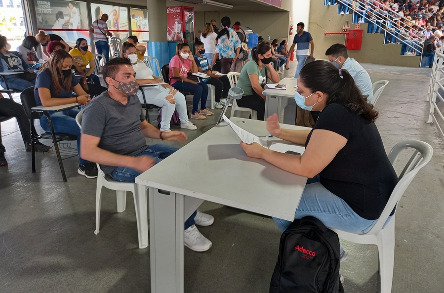 Barueri realiza seletiva para vaga de Atendimento ao Cliente no dia (28)