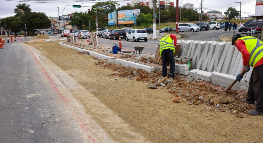 Obra visa melhoria viária nas avenidas Hirant Sanazar e Blandina Ignez Júlio