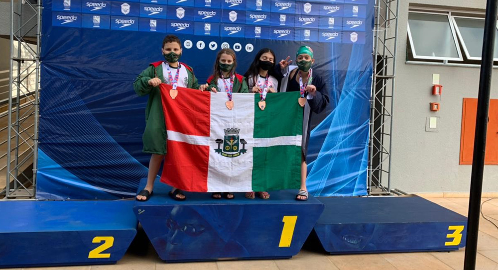  Natação de Osasco no pódio do Campeonato de Inverno de Bauru 
