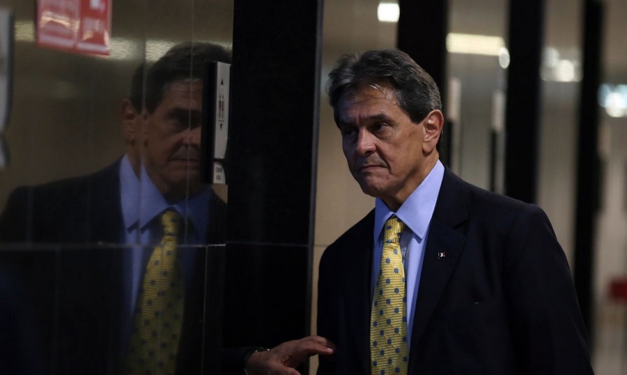 Após atirar na Polícia Federal, ex-deputado Roberto Jefferson está preso em Benfica