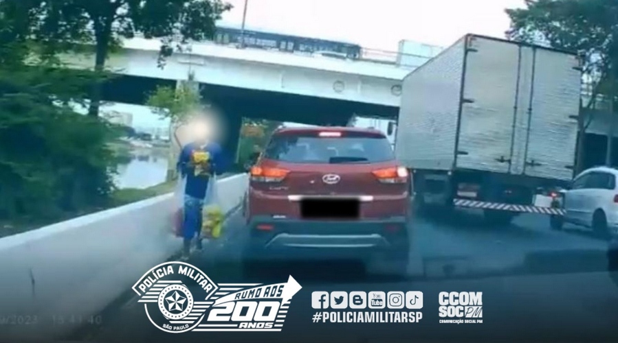 Falso vendedor de salgadinhos que roubava celulares na Marginal Tietê é preso