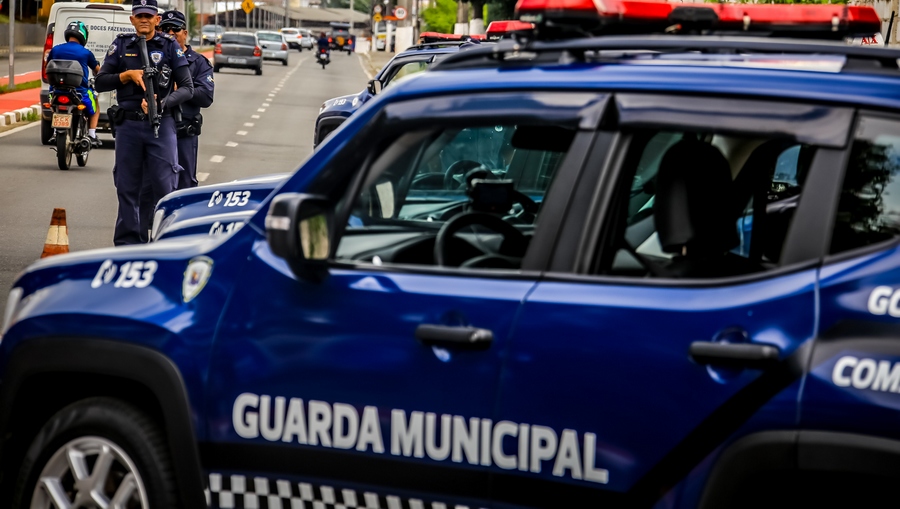 Polícia Civil e GCM de Santana de Parnaíba realizam operação e apreendem mais de 2 mil entorpecentes