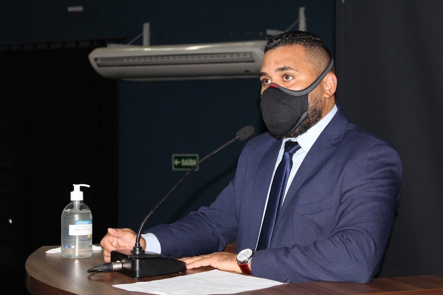 Franklin quer implantar projeto de política de resíduos sólidos em Jandira 