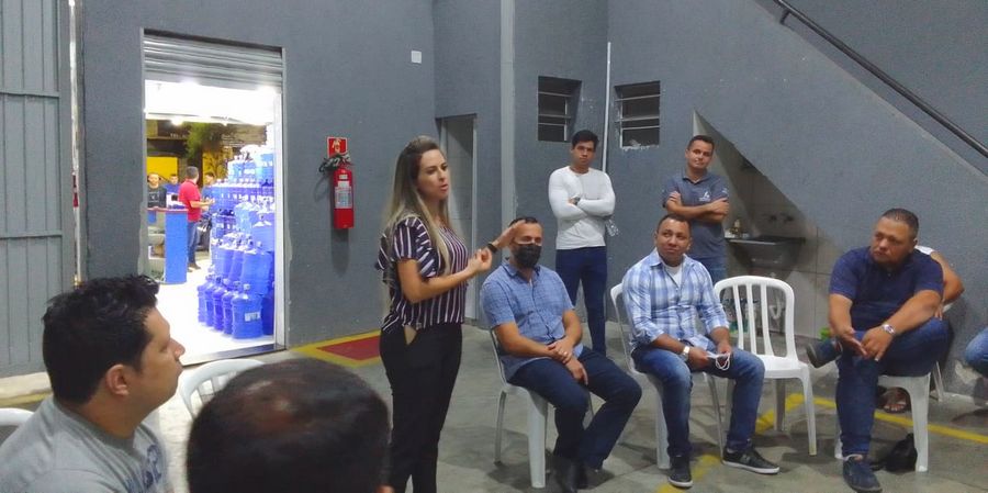 Pré-candidata à deputada Estadual, Camila Godói reúne lideranças políticas em Jandira