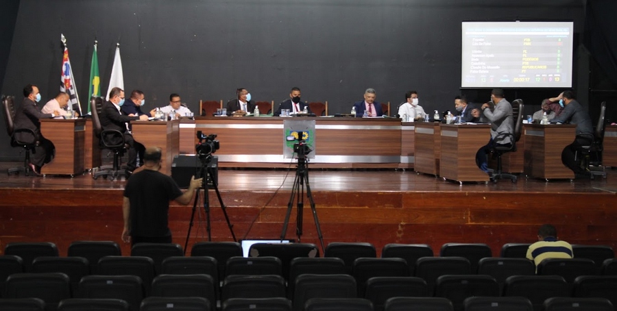 Vereadores de Jandira aprovam em dois turnos a recondução da Mesa Diretora numa mesma legislatura 