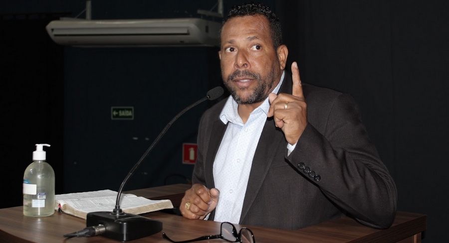 Vereador Pastor Gilson defende chamamento público para credenciar casas de recuperação