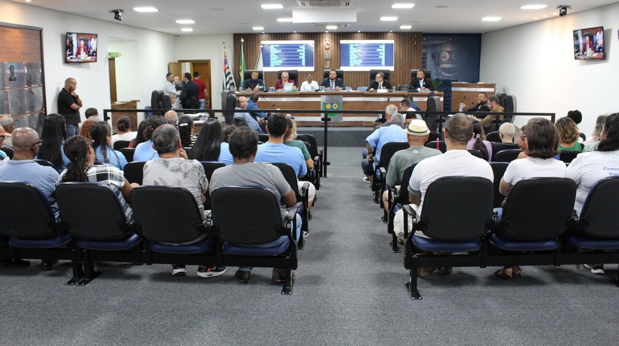 Legislativo jandirense discute e aprova três projetos elaborados pelo Executivo