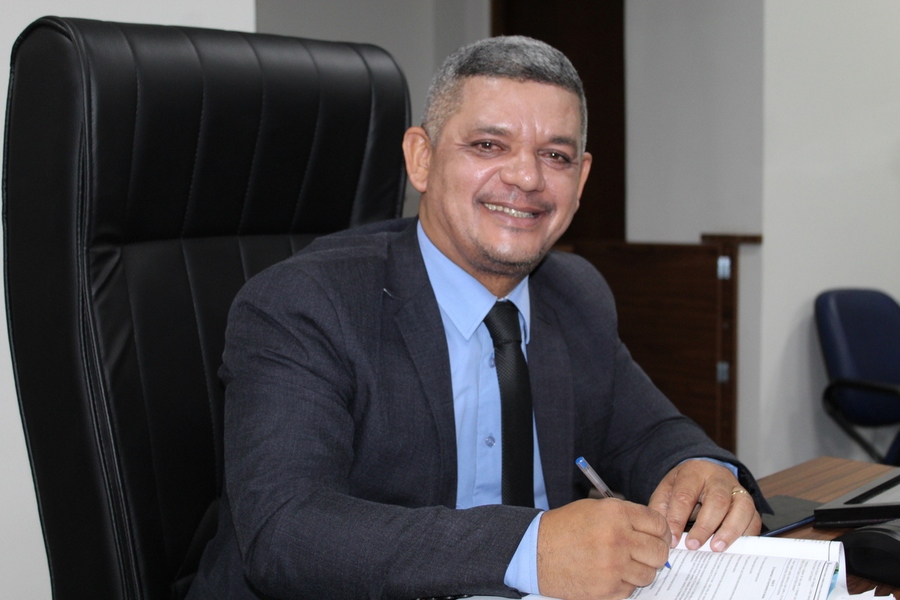 Jandira: vereador Véinho pede instalação de iluminação pública na Vila Ouro Verde