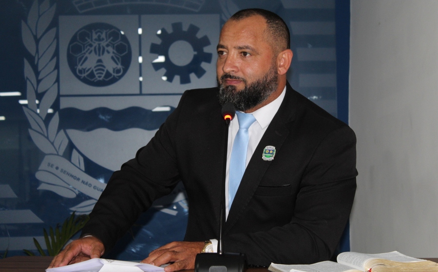 Projeto de Lei do vereador Marcio Oliveira obriga pet shops e veterinários a comunicarem maus-tratos em Jandira 