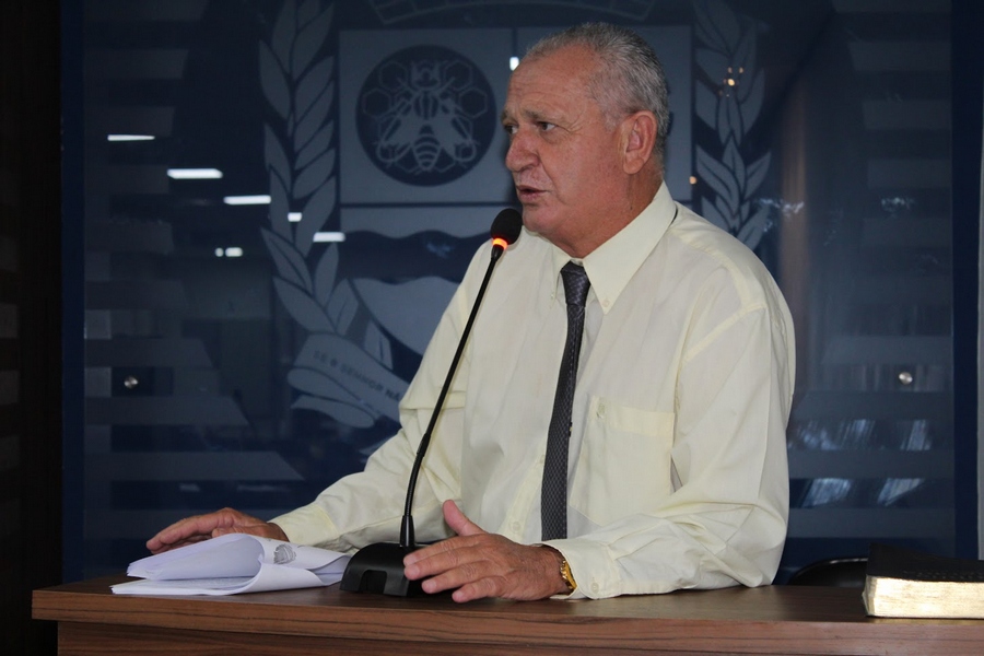 Vereador Cebolinha pede colocação de caçambas de lixo nos bairros de Jandira