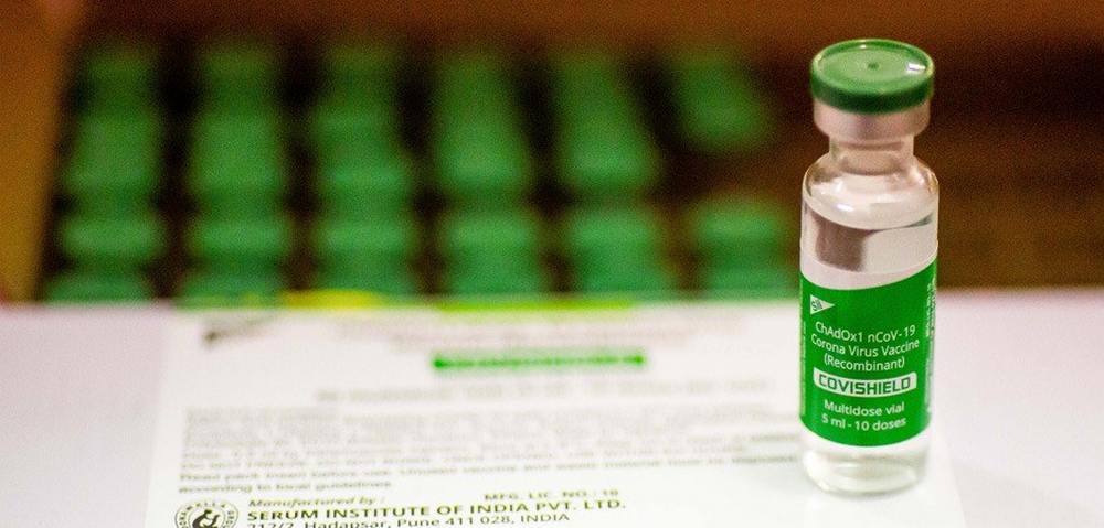 Capital reduz intervalo da segunda dose de AstraZeneca para oito semanas