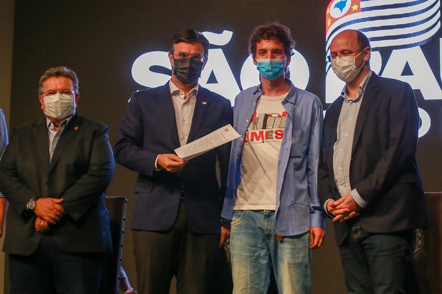 Governo de SP libera R$ 2 bi para escolas e creches nas redes municipais e estadual